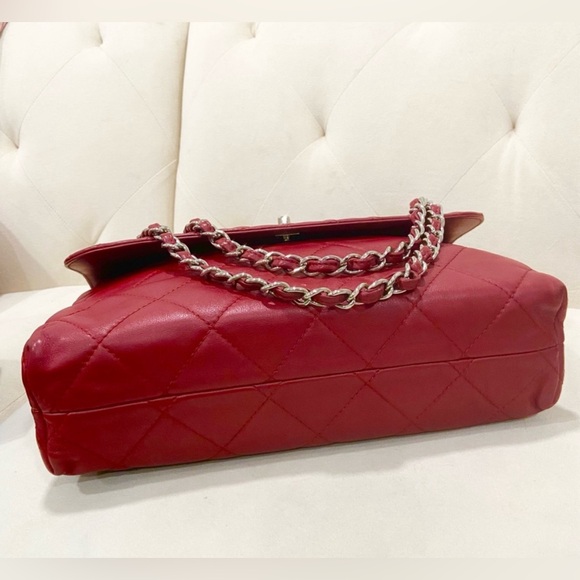 CHANEL Quilted Lambskin JUMBO CLASSIC Business BAG - Picture 10 of 16